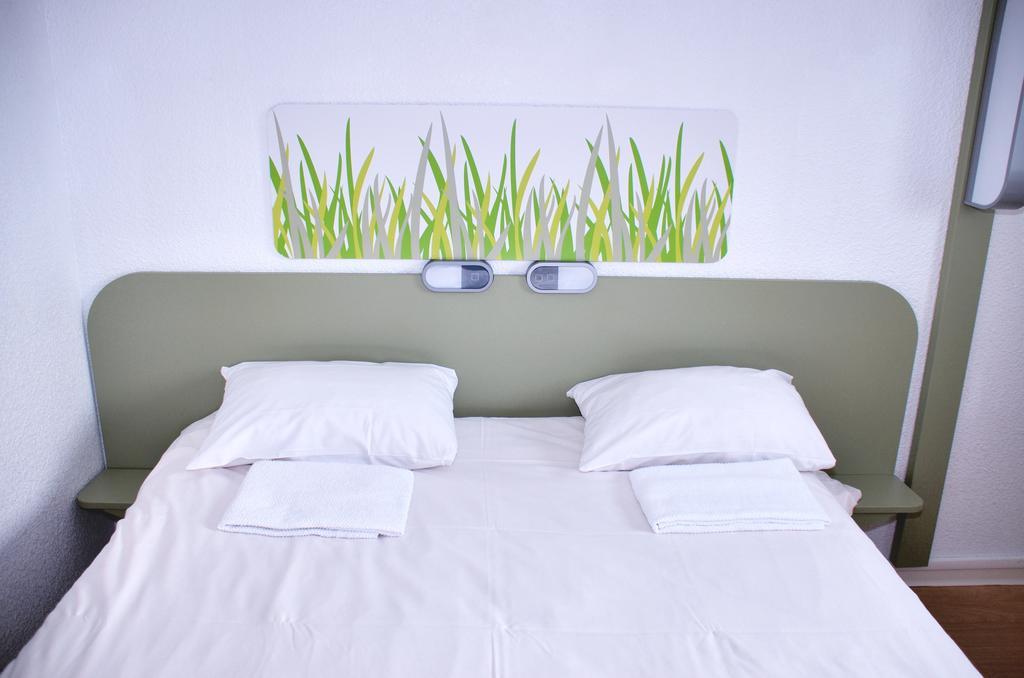 Ibis Budget Flers Grands Champs Bilik gambar