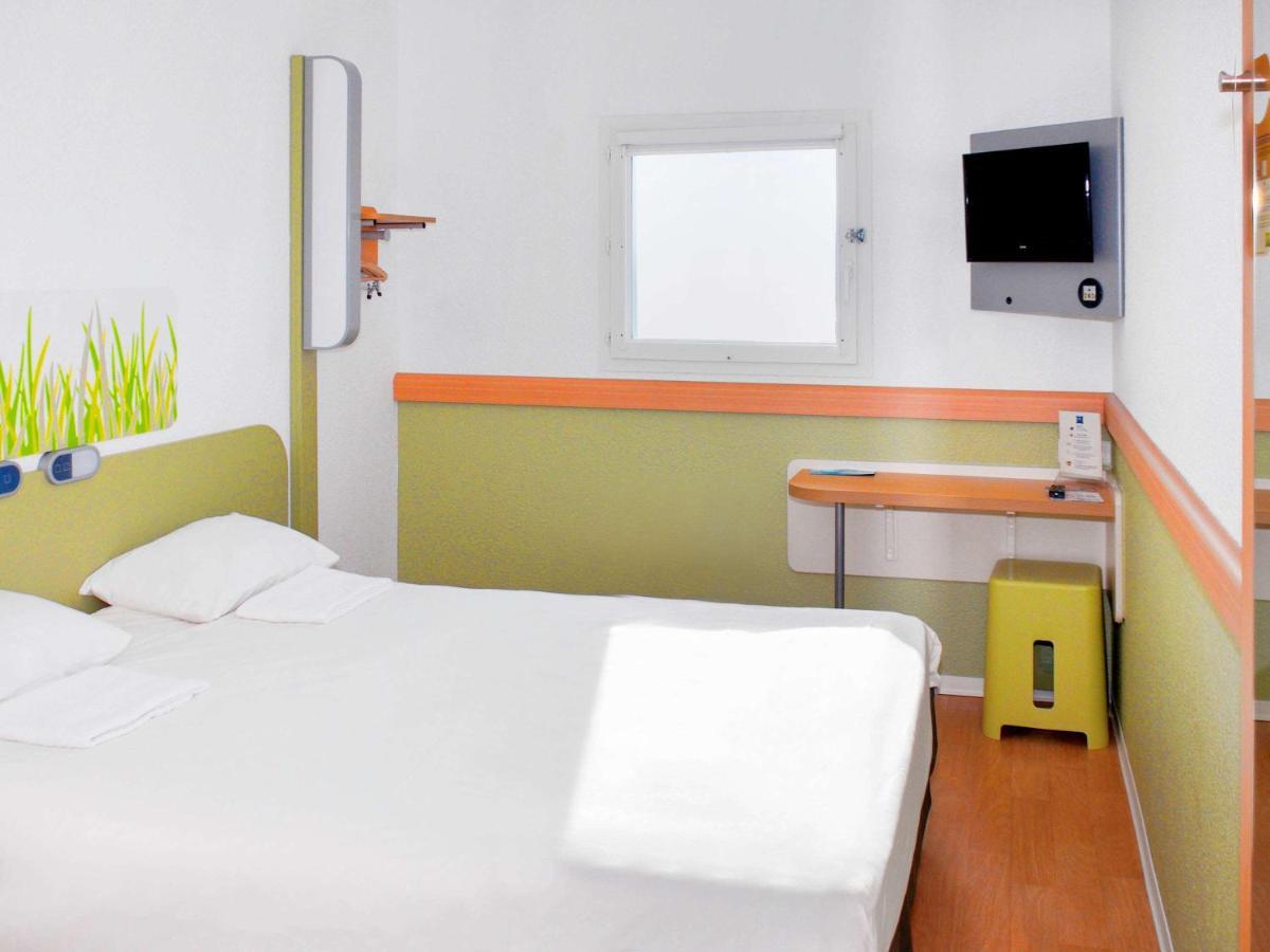 Ibis Budget Flers Grands Champs Luaran gambar